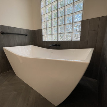Surprise Master Suite on Cypress Point