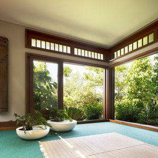 シドニーのエクレクティックスタイルのおしゃれなホームジムの写真