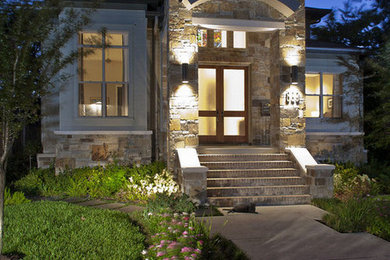 Elegant exterior home photo in Houston