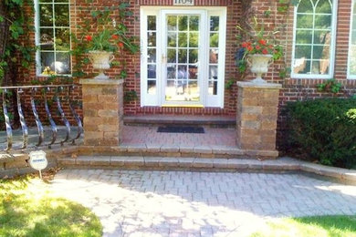 Inspiration for an exterior home remodel in Chicago