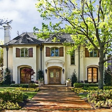 Exteriors by Michael Molthan Luxury Homes