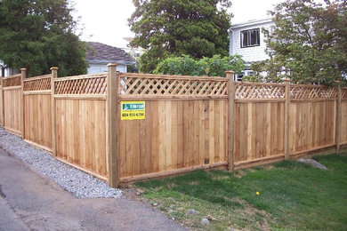 Inspiration for a traditional landscaping in Vancouver.