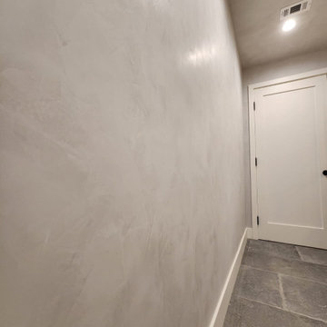 Veneciano plaster burnished
