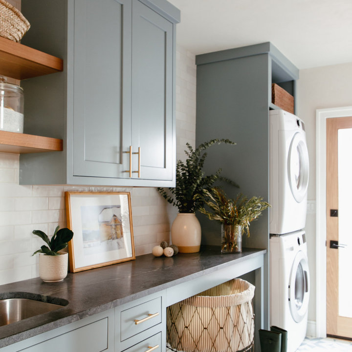 75 Beautiful Laundry Room with Subway Tile Splashback Ideas & Designs ...