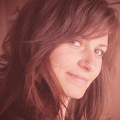 Iulia Lazar's photo