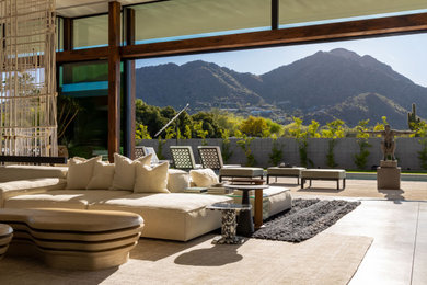 Home design - contemporary home design idea in Phoenix