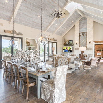 Farmhouse Chic - Parade of Homes