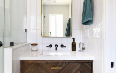 Bathroom of the Week: Light and Airy in 44 Square Feet