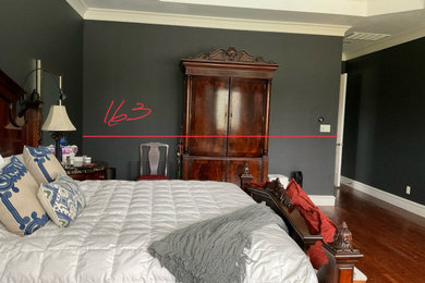 Example of a transitional bedroom design in Nashville