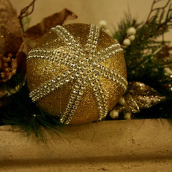 Design 125 Showroom Christmas Products 2015 - Christmas Ornaments