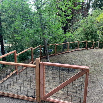 Altamont Fence