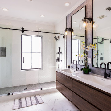 Chris Montrose Bathroom
