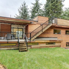 Lake House - Exterior