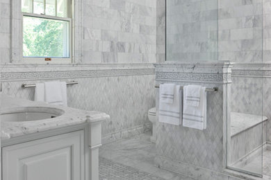 Design ideas for a traditional bathroom in Detroit.