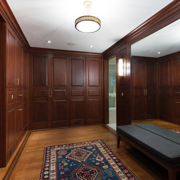 Philadelphia Dressing Room / Closet