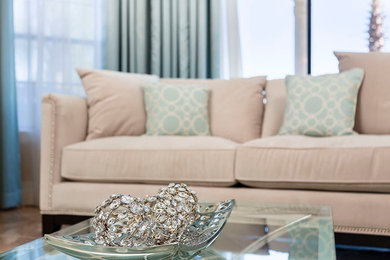 Inspiration for a contemporary living room remodel in Orlando