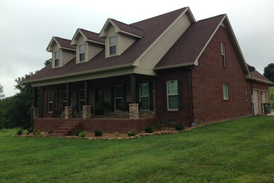 Inspiration for a timeless porch remodel in Nashville