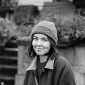 Shannon Teale's photo