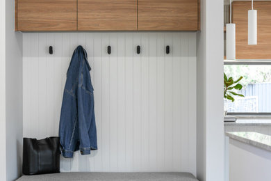 Photo of a modern entryway in Canberra - Queanbeyan.