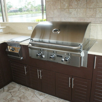Outdoor Kitchen - 30" AOG Grill - Naples, Fl