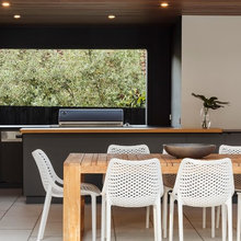 Outdoor kitchen