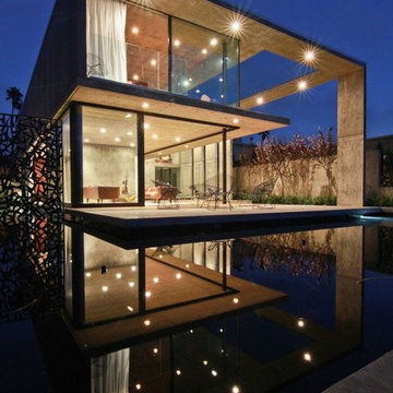 Cresta Residence