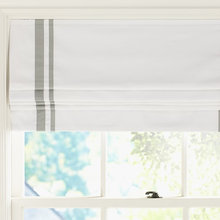 Drapes Lily