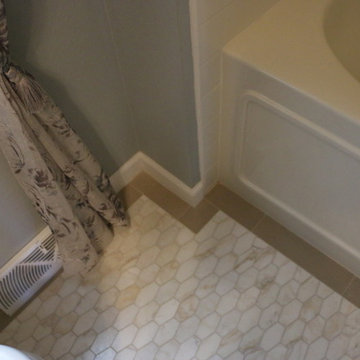 Tile Border On Bathroom Floor