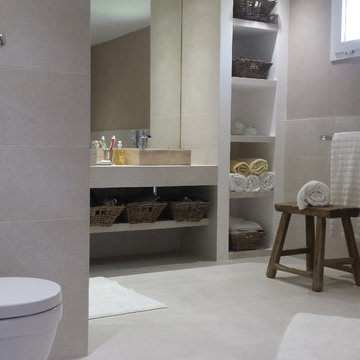 bathrooms in Meadows, Dubai