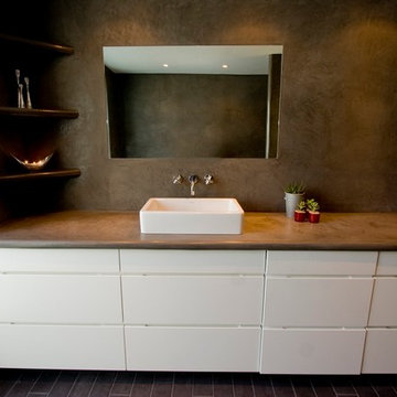 Original Tadelakt in bathroom