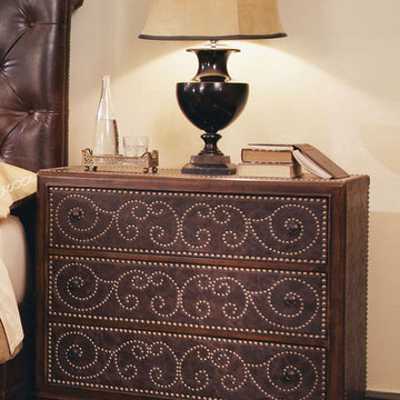 Whiskey Oak Leather Accent Chest / Nightstand