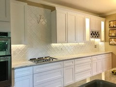 backsplash with taj mahal counters