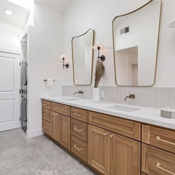 Midcentury meets Classic Revival