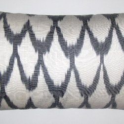 Uzbek ikat pillow covers - Decorative Pillows