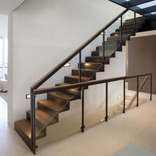M & T stairs