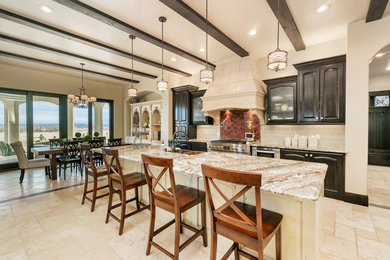Inspiration for a mediterranean home design remodel in Los Angeles