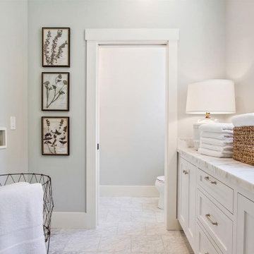 Mason Street Residence - Laundry / Powder Room
