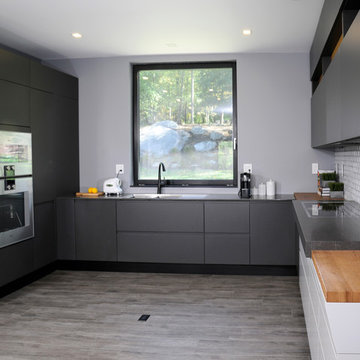 Contemporary Country Compound