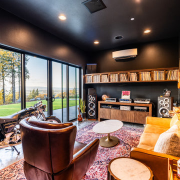 TR4 - Two Level Home with Incredible Views