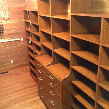 Simpsonville- Cedar lined closet