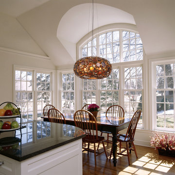 Varaluz Fascination 4-Light Chandelier in Dining Room