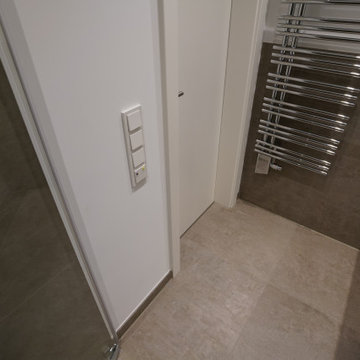 Aus einem Badezimmer wird ein Duschbad in München Perlach