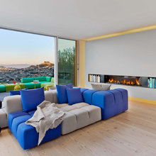 IW Living room & Fireplace