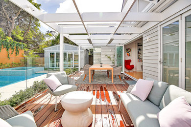 Inspiration for a deck in Melbourne.