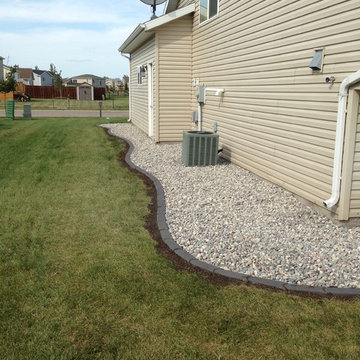 1585 Moorhead