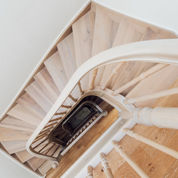 Klassische Treppenanlage in modernisiertem Altbau in Luxemburg-Stadt