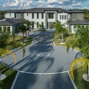 Florida Modern Custom Home by Orlando Custom Homebuilder Jorge Ulibarri