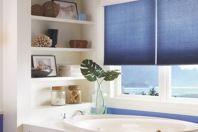 Example of a transitional bathroom design in Dallas