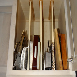 Laid Back Elegant - Cookware Accessories