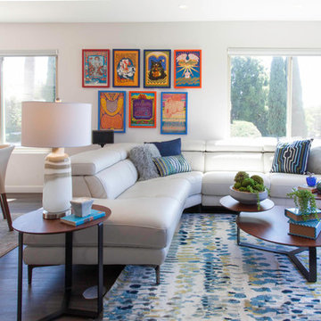 Modern Living Room/Entertainment Center